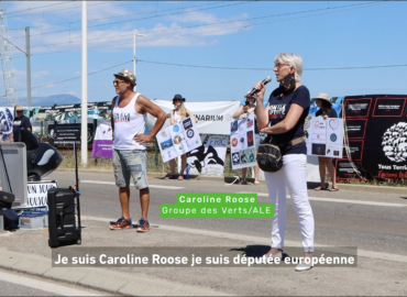Devant le Marineland d’Antibes pour dire STOP à la captivité des cétacés